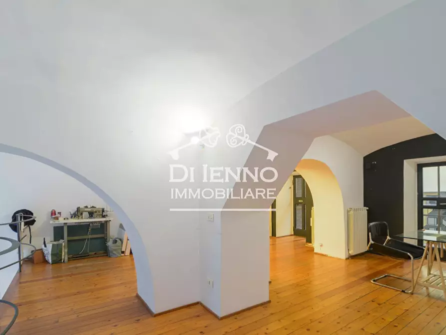 Immagine 16 di Attico in vendita  in Via dei Marsi a Roma