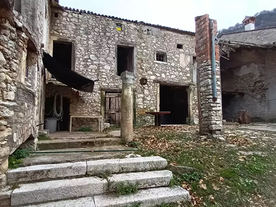 Immagine 23 di Terreno edificabile in vendita  a Refrontolo