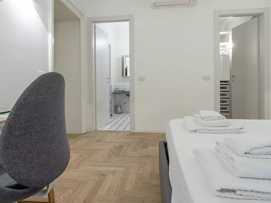 Immagine 19 di Casa trifamiliare in affitto  in Via Pontaccio, 2 a Milano