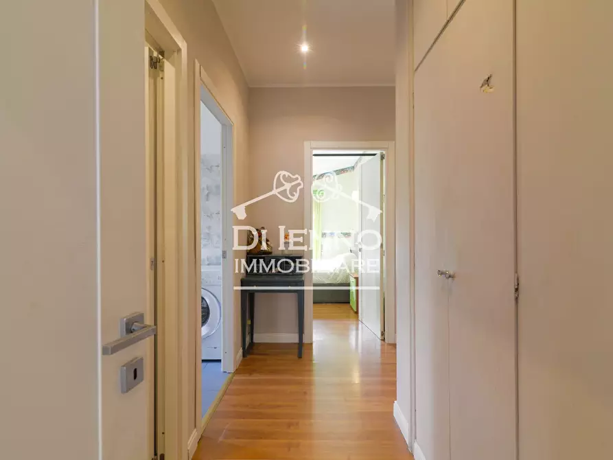 Immagine 19 di Casa trifamiliare in vendita  in Via Riserva del Bagno, 10 a Roma