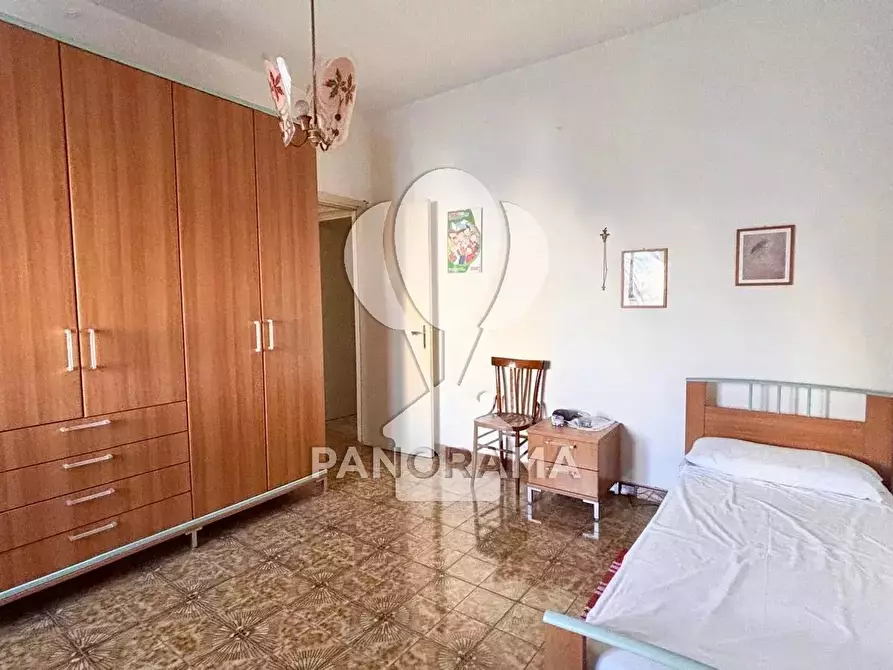 Immagine 13 di Casa trifamiliare in vendita  in Via Sardegna a Alcamo