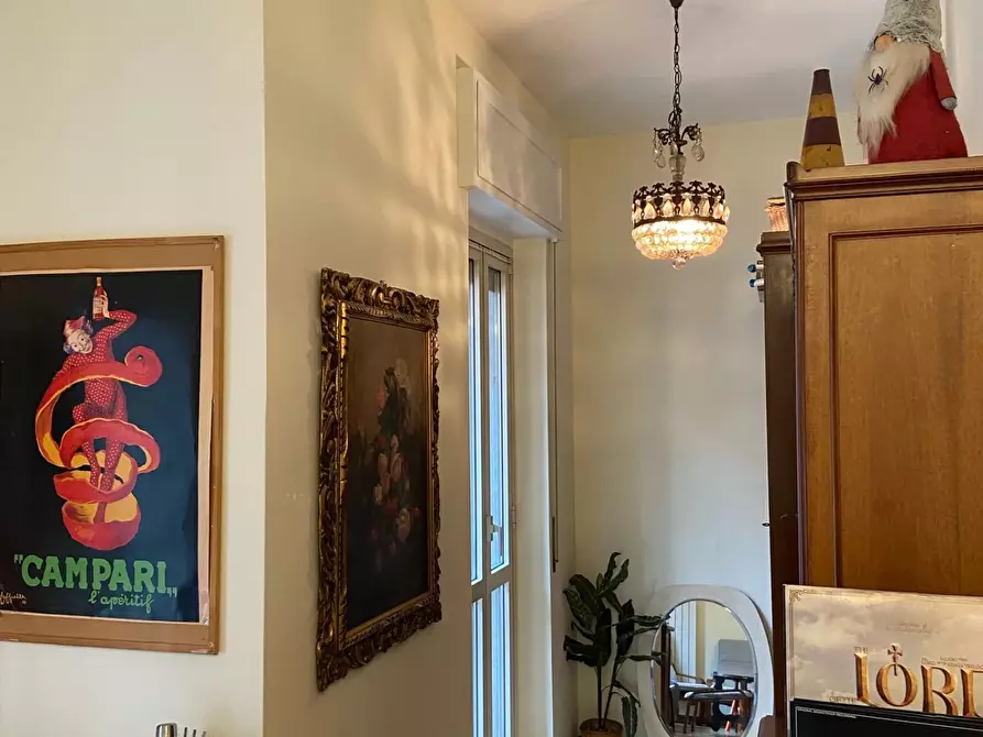 Immagine 37 di Casa trifamiliare in affitto  in Via Eugenio Carpi 38 a Milano