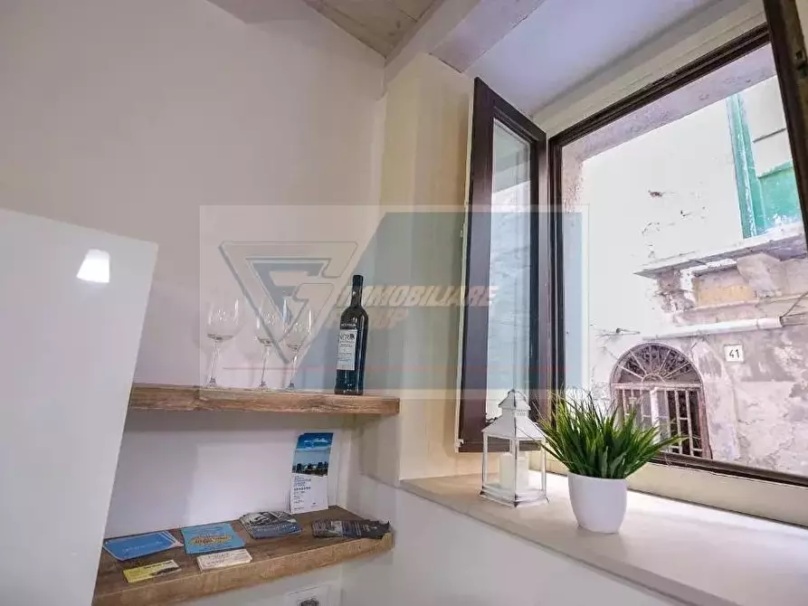 Immagine 5 di Casa trifamiliare in vendita  in Via Vincenzo Mirabella a Siracusa