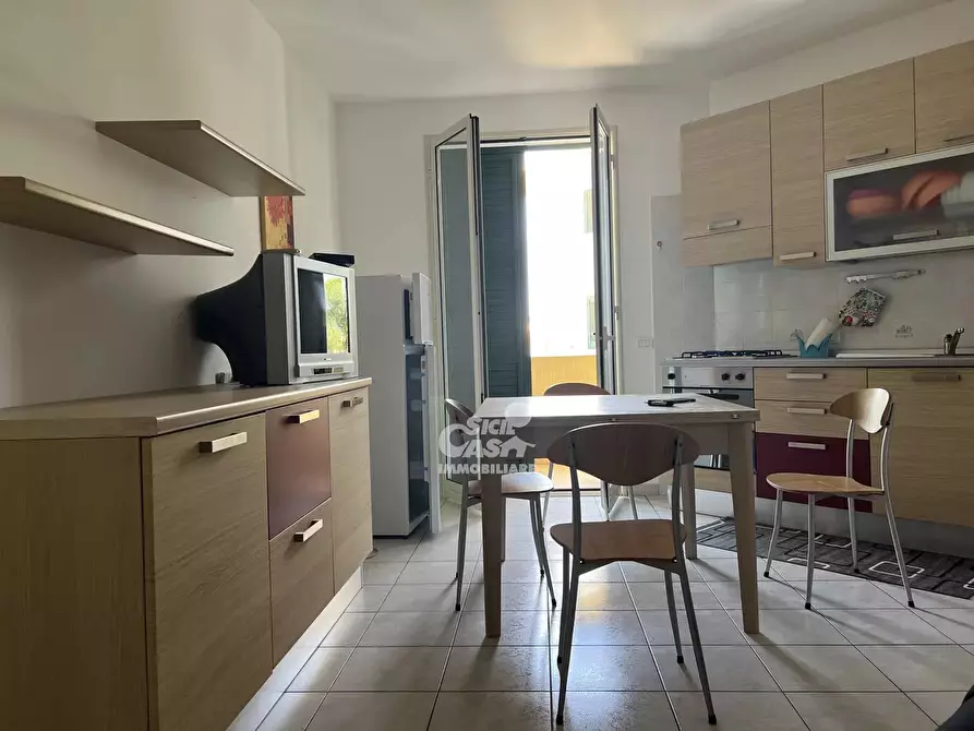 Immagine 4 di Casa trifamiliare in vendita  a Marsala