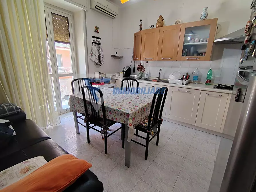 Immagine 1 di Casa trifamiliare in vendita  in Via Andrea Palma a Siracusa