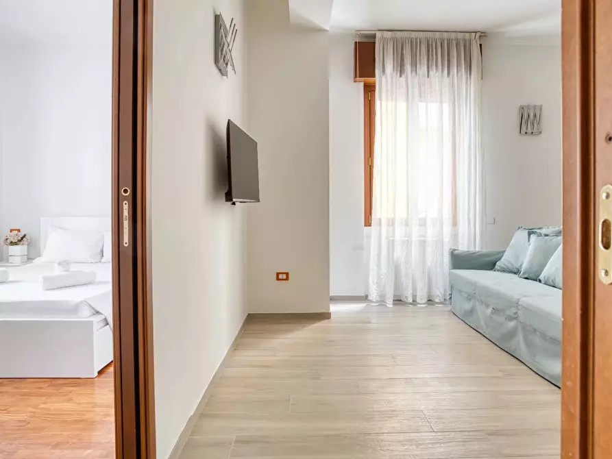 Immagine 11 di Casa trifamiliare in affitto  in ALZAIA NAVIGLIO PAVESE, 10. a Milano