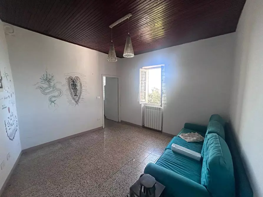 Immagine 3 di Casa trifamiliare in vendita  a Ventimiglia