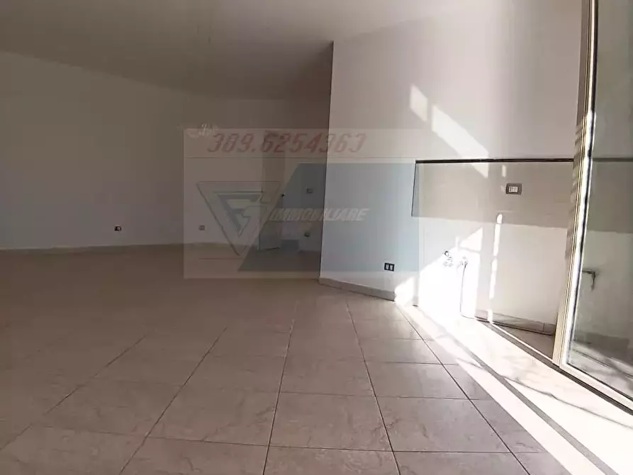 Immagine 5 di Casa trifamiliare in vendita  in Via Pitagora a Floridia