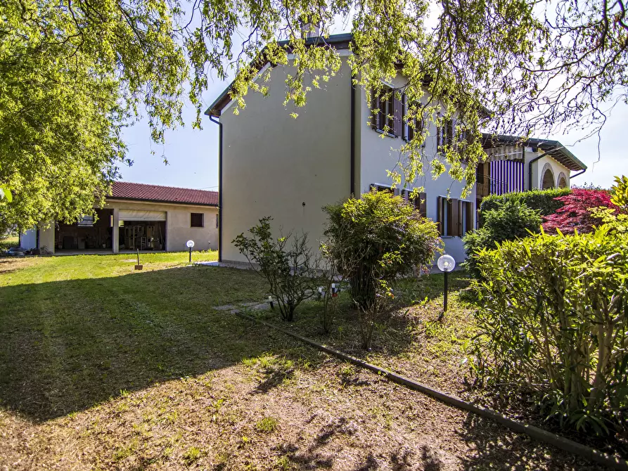 Immagine 14 di Terreno edificabile in vendita  a Albignasego