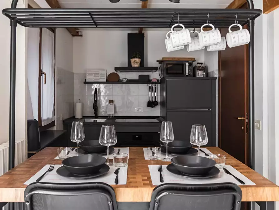 Immagine 3 di Casa trifamiliare in vendita  in Via Ambrogio Binda, 10 a Milano