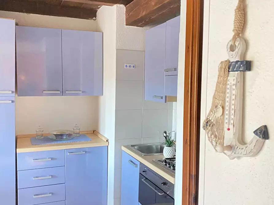 Immagine 4 di Casa trifamiliare in vendita  in Via Della Cava del tom, 1c a Olbia
