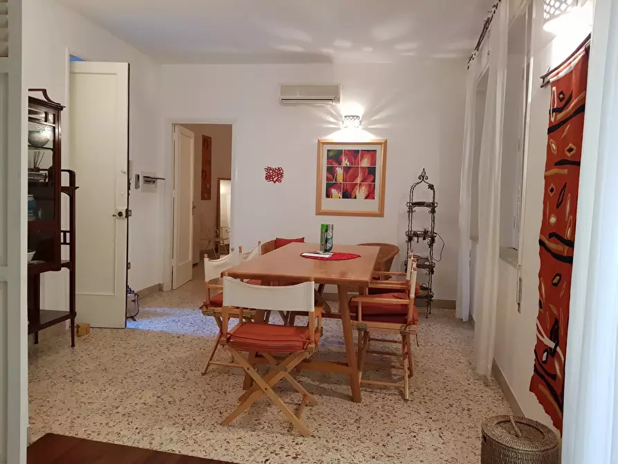 Immagine 1 di Casa trifamiliare in affitto  a Marsala