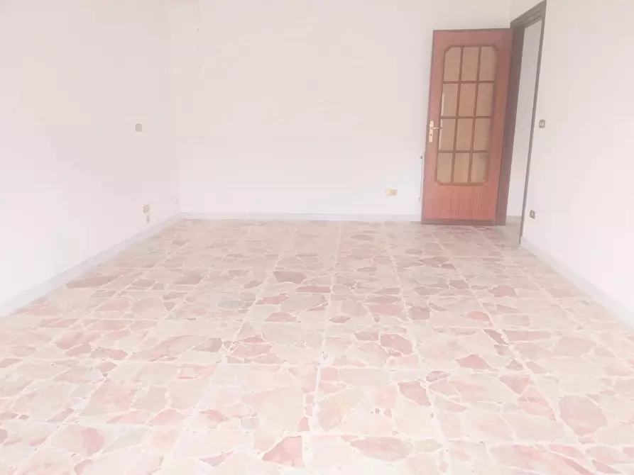 Immagine 7 di Casa trifamiliare in vendita  in Via Giovanni Noè, 1 a Pace Del Mela