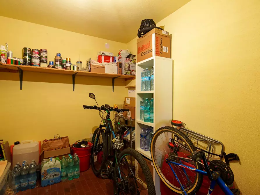 Immagine 28 di Casa trifamiliare in vendita  in Via Brancaleoni Delfina a Arzachena