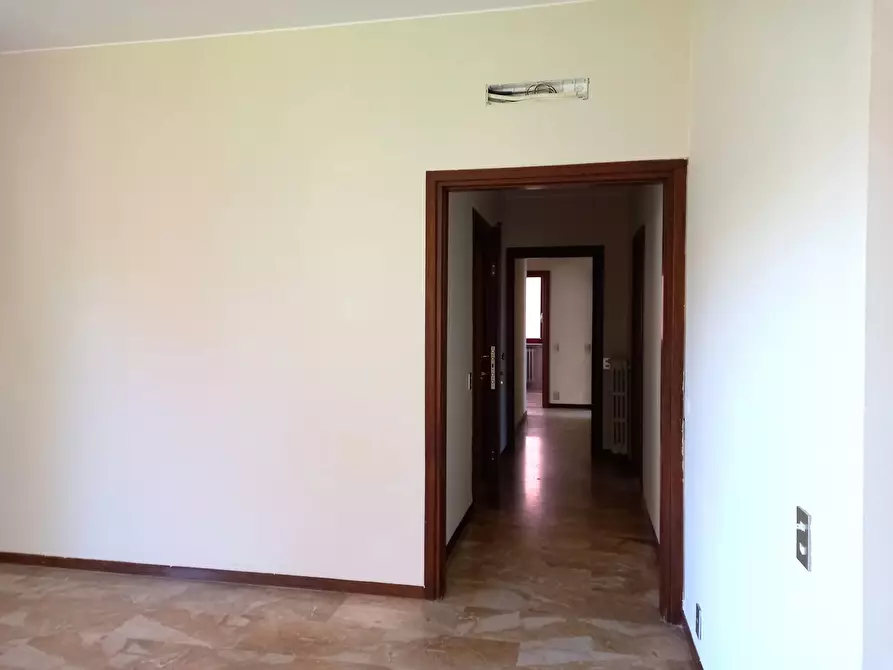 Immagine 6 di Casa trifamiliare in affitto  in Via Monferrato a Milano