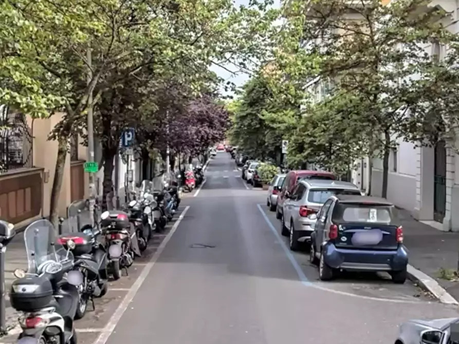 Immagine 2 di Casa trifamiliare in affitto  in Via Eleonora Duse a Roma