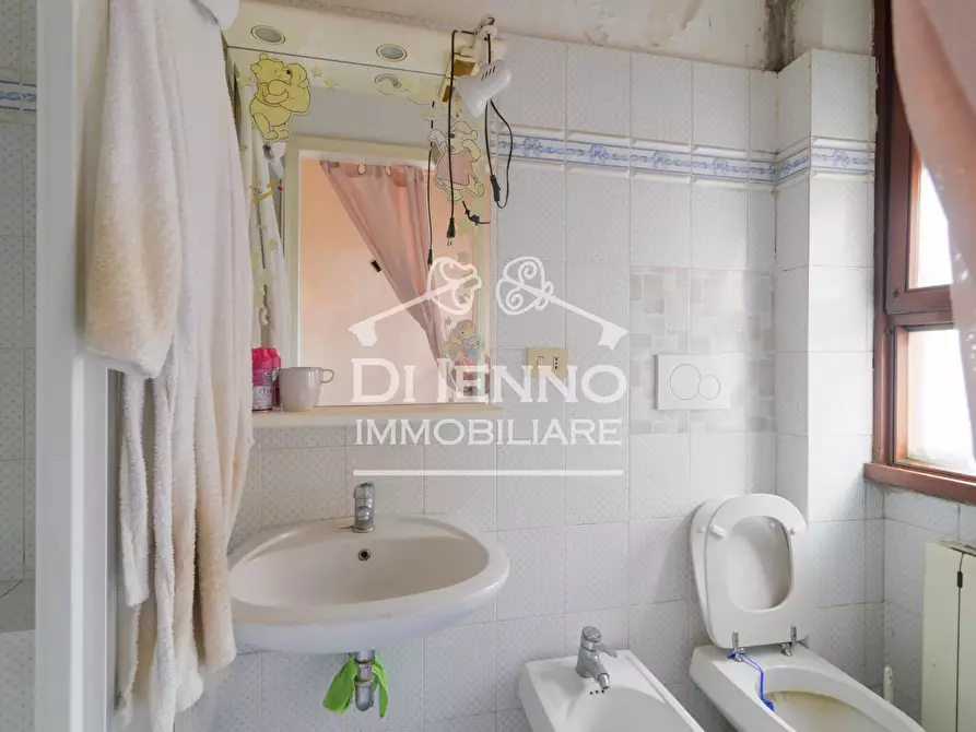 Immagine 13 di Casa trifamiliare in vendita  in Via Cassia Nuova a Roma