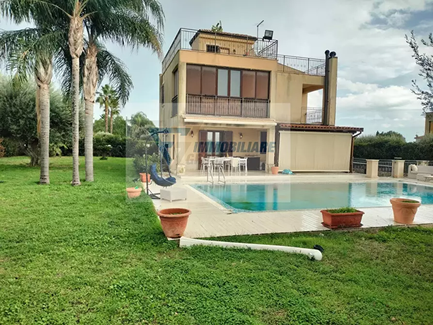 casa indipendente in vendita a Siracusa in zona Belvedere