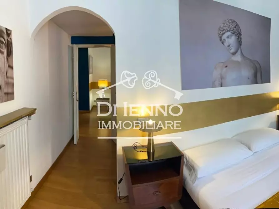 Immagine 5 di Casa trifamiliare in affitto  in Via della Polveriera a Roma