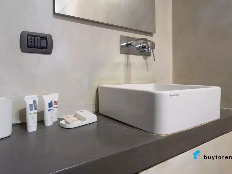 Immagine 7 di Casa trifamiliare in vendita  in Via Archimede, 41 a Milano