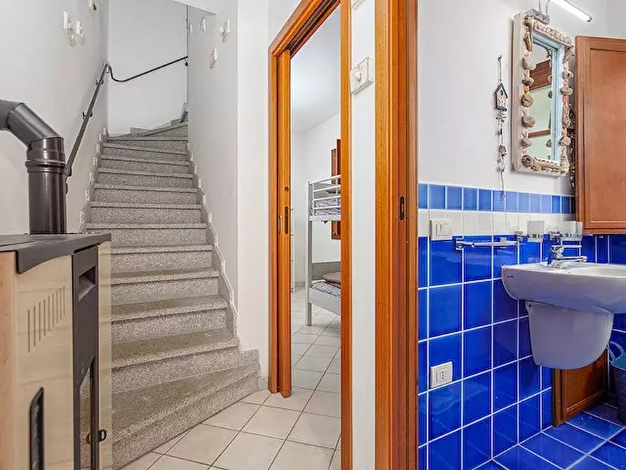 Immagine 14 di Casa trifamiliare in vendita  in via Grazia Deledda, 19. a Aggius