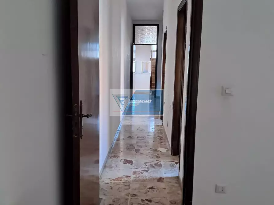 Immagine 8 di Casa trifamiliare in vendita  in Via Ippolito Pindemonte, 77 a Buccheri