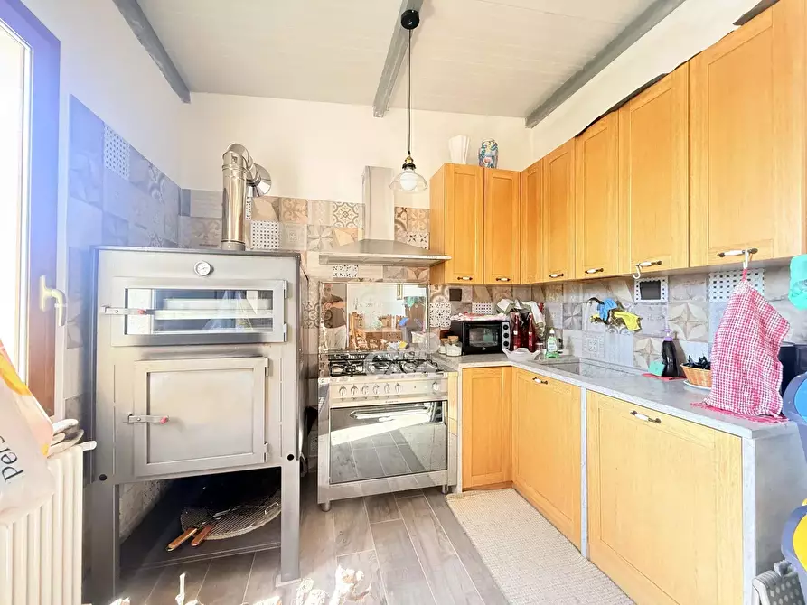 Immagine 10 di Casa trifamiliare in vendita  a Marsala