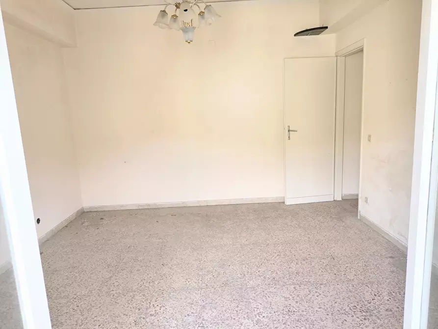 Immagine 15 di Casa trifamiliare in vendita  in Via Nazionale, 33 a Messina