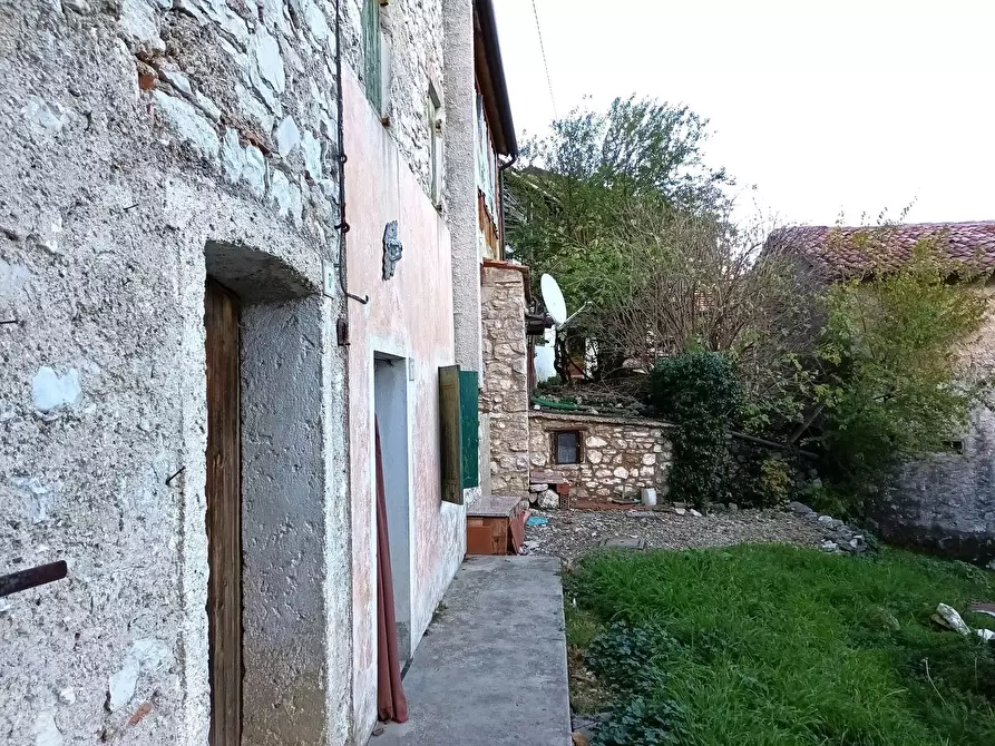 Immagine 16 di Terreno edificabile in vendita  a Vittorio Veneto