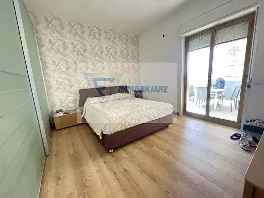 Immagine 13 di Casa trifamiliare in vendita  in Viale Vittorio Veneto a Floridia