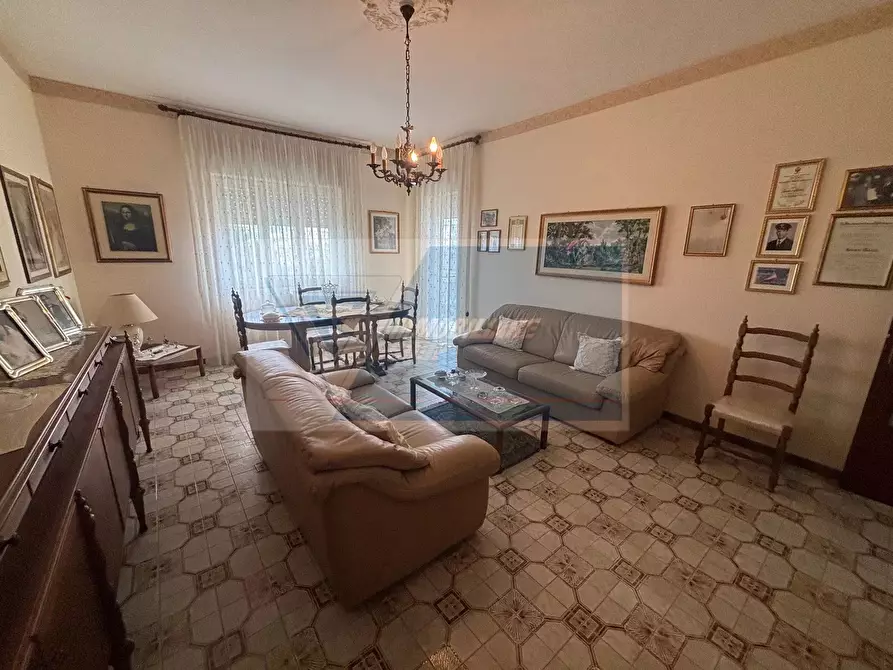 Immagine 6 di Casa trifamiliare in vendita  a Siracusa