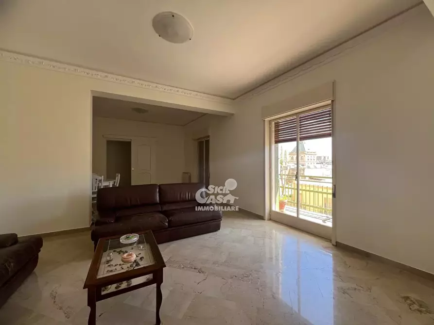 Immagine 19 di Casa trifamiliare in vendita  a Marsala