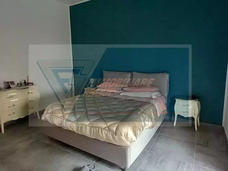 Immagine 10 di Casa trifamiliare in vendita  in Via Filippo Juvara, 42 a Siracusa