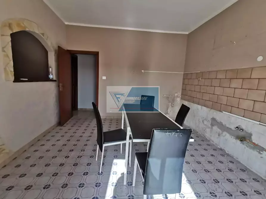 Immagine 3 di Casa trifamiliare in vendita  a Buccheri