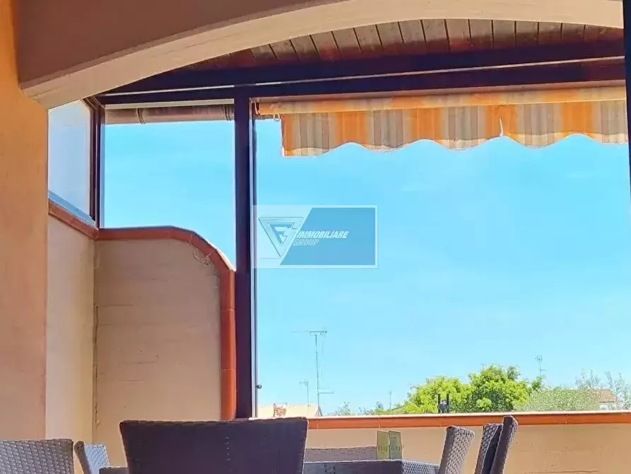 Immagine 17 di Casa trifamiliare in vendita  in Piazza Carlo Cavarra, 10 a Buccheri