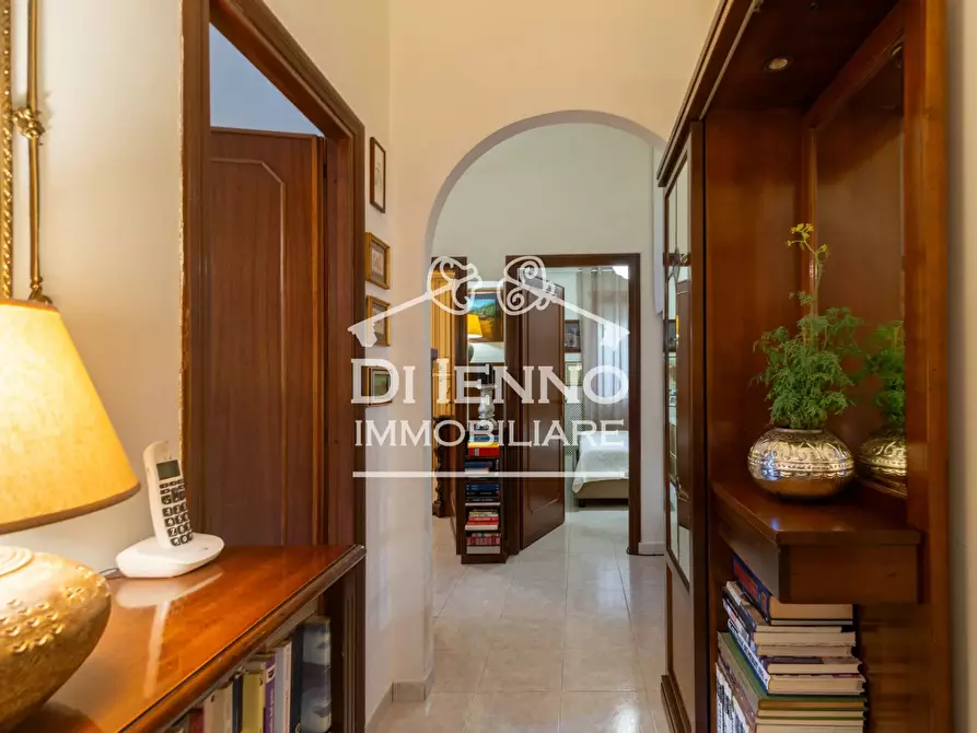 Immagine 6 di Casa trifamiliare in vendita  in Via Pedrengo a Roma