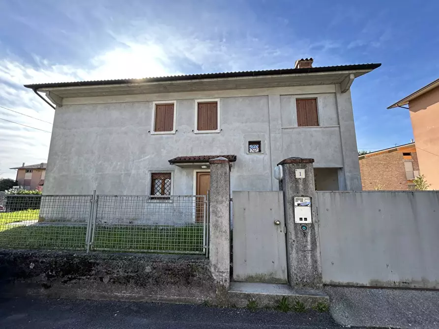 Immagine 44 di Terreno edificabile in vendita  a Vittorio Veneto