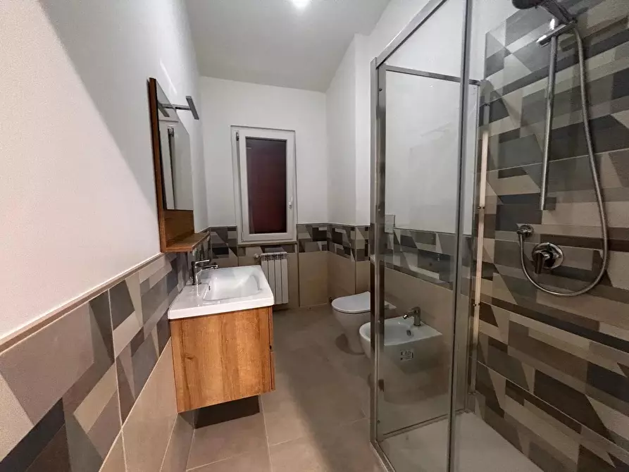 Immagine 20 di Casa trifamiliare in vendita  in Via delle Cinque Miglia a Anzio