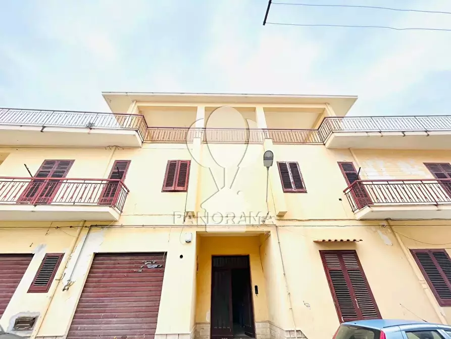 Immagine 35 di Casa trifamiliare in vendita  in Via Luigi Pirandello 5 a Balestrate