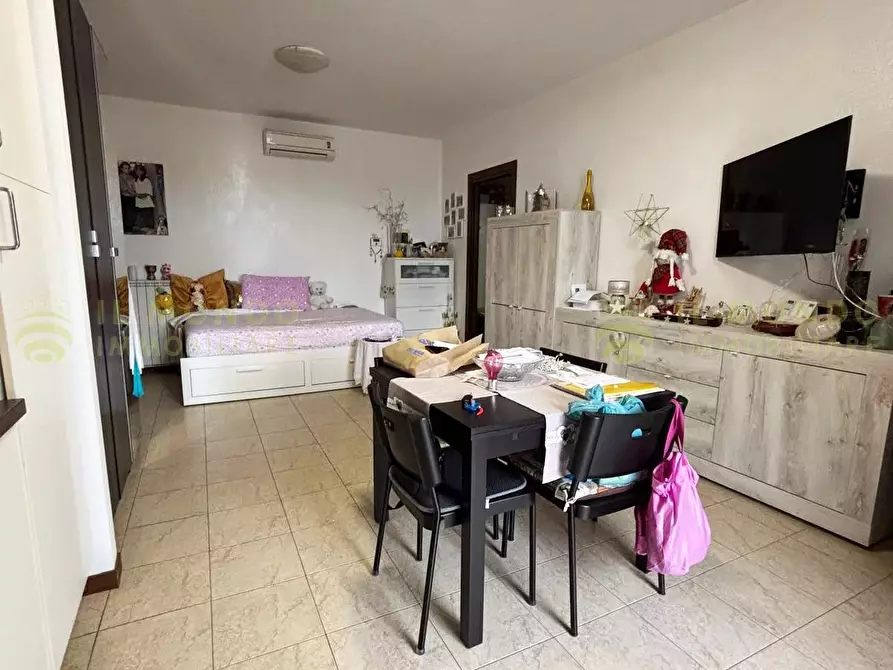 Immagine 3 di Casa trifamiliare in vendita  in Via Cavour, 8. a Casaletto Lodigiano