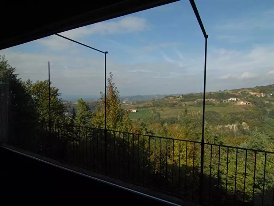 Immagine 10 di Terreno edificabile in vendita  a Dogliani