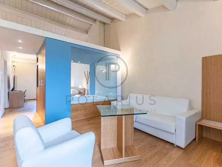 Immagine 14 di Attico in vendita  in staffolo a Staffolo