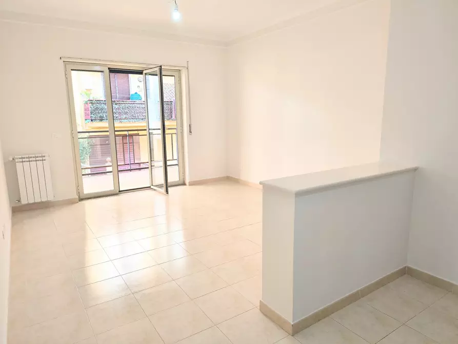 Immagine 10 di Casa trifamiliare in vendita  a Messina