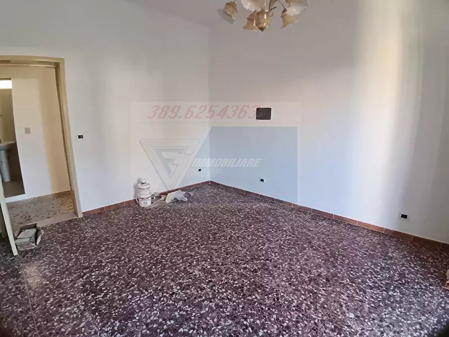 Immagine 10 di Casa trifamiliare in vendita  in Via Marche a Siracusa