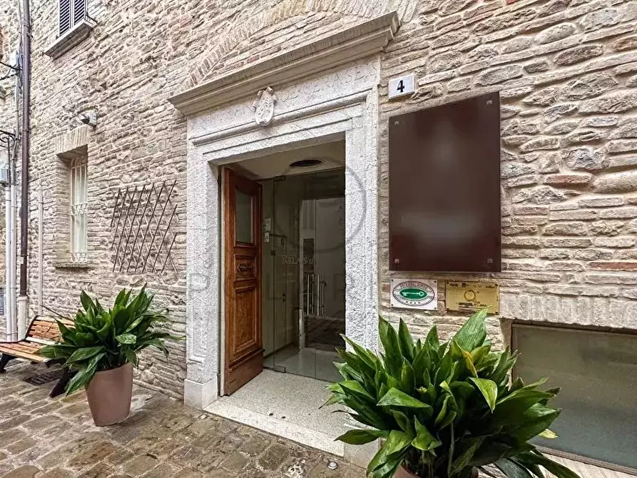 Immagine 11 di Attico in vendita  in staffolo a Staffolo