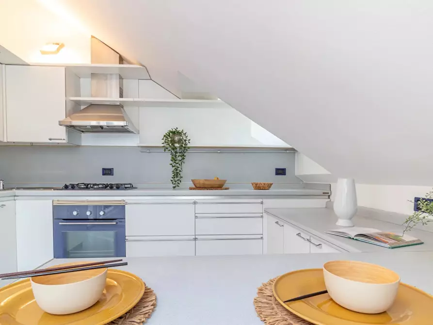 Immagine 13 di Casa trifamiliare in affitto  in Via della Moscova, 10 a Milano