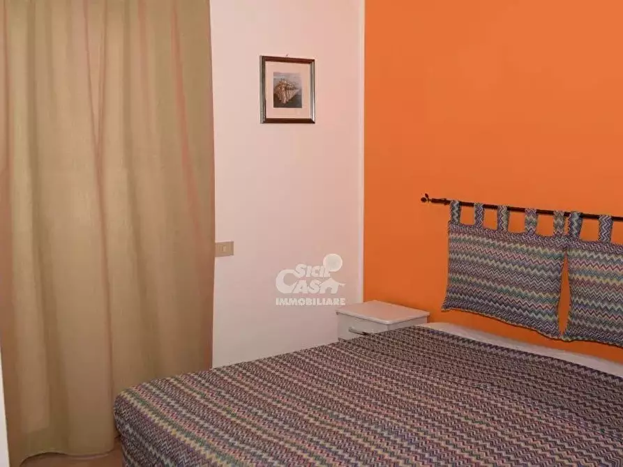 Immagine 10 di Casa trifamiliare in affitto  a Marsala