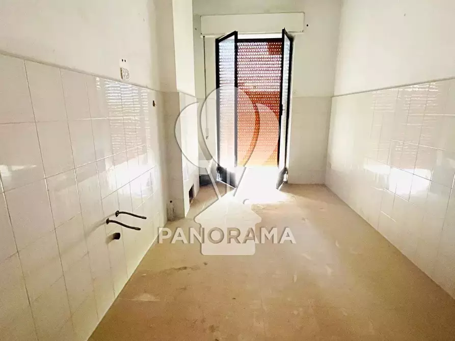 Immagine 8 di Casa trifamiliare in vendita  in via kennedy a Partinico