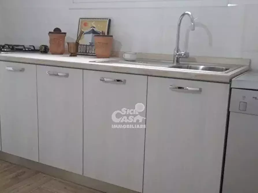 Immagine 5 di Casa trifamiliare in affitto  a Marsala
