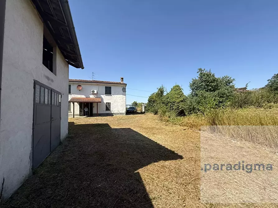 Immagine 13 di Casa trifamiliare in vendita  in Via Bassa, 11 a Sale